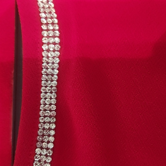 89TH + Madison Medium Blouse Bejeweled. - Picture 5 of 7